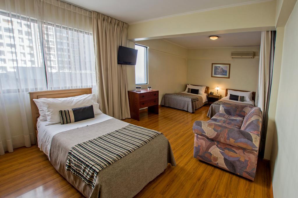 Hotel Dacarlo 산티아고 외부 사진