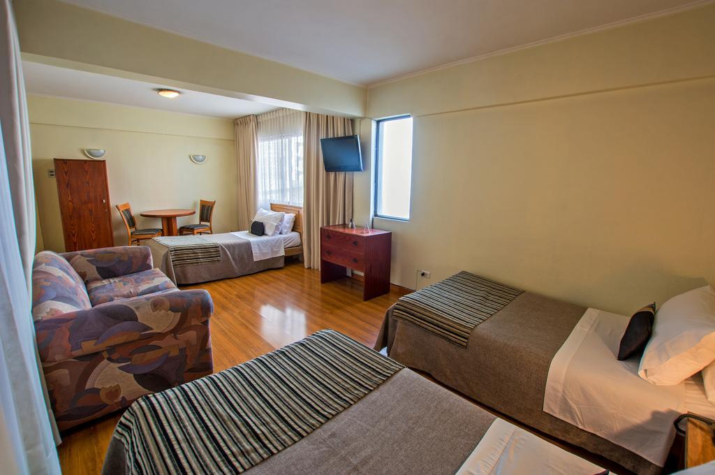 Hotel Dacarlo 산티아고 외부 사진